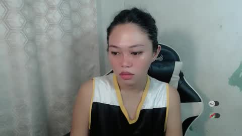 mayasally_ online show from 8, 4, 2026