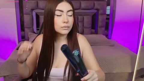 Snapshot of mayavexx chatting on 25, 6, 2026 Maya Vexx online show from 25, 6, 2026