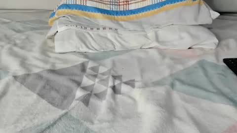 Snapshot of maybelline_666 chatting on 8, 3, 2025 Maybelline69 online show from 8, 3, 2025