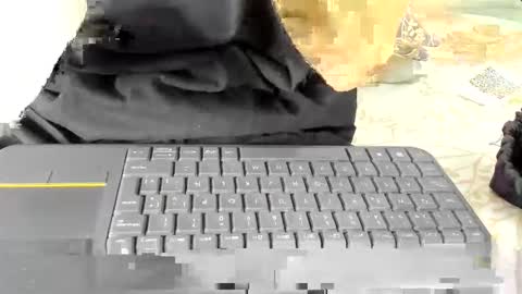 Snapshot of maybelline_666 chatting on 19, 11, 2025 Maybelline69 online show from 19, 11, 2025