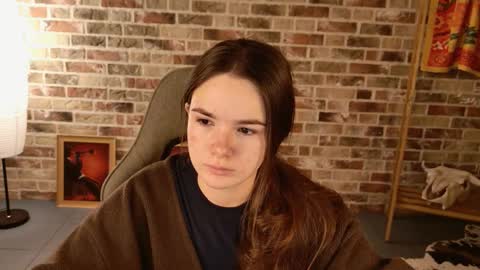 maybloom_ online show from 16, 12, 2025