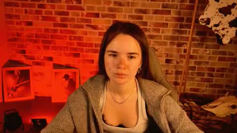 Snapshot of maybloom_ chatting on 3, 3, 2026 maybloom_ online show from 3, 3, 2026