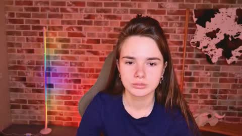 Snapshot of maybloom_ chatting on 16, 3, 2026 maybloom_ online show from 16, 3, 2026