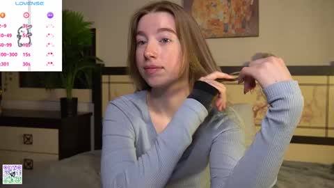 Snapshot of maydaedgin chatting on 21, 2, 2025 Violet online show from 21, 2, 2025