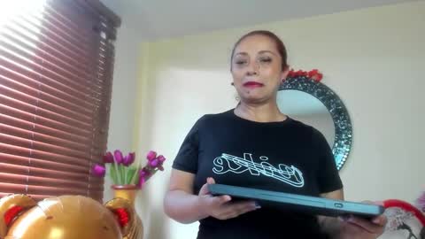 Maye  online show from 20, 3, 2026