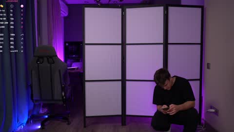 Snapshot of maygly chatting on 7, 12, 2024 Slava and Alextatto online show from 7, 12, 2024