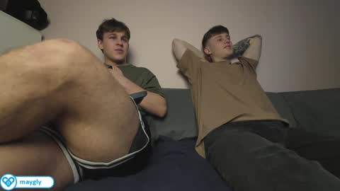 Snapshot of maygly chatting on 27, 2, 2025 Slava and Alextatto online show from 27, 2, 2025
