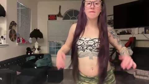 Snapshot of mayhem4ever chatting on 15, 11, 2025 mayhem online show from 15, 11, 2025