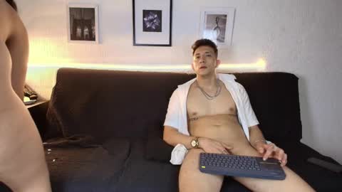 Maykol victoria1624 online show from 16, 5, 2026