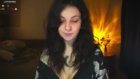 Snapshot of maymary_ chatting on 7, 11, 2025 Mary . online show from 7, 11, 2025