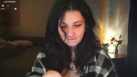 Snapshot of maymary_ chatting on 8, 11, 2025 Mary . online show from 8, 11, 2025