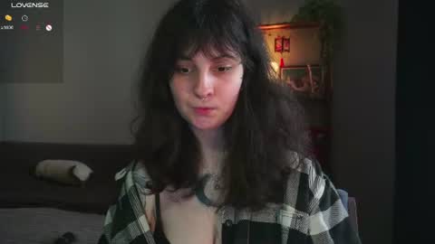 Snapshot of maymary_ chatting on 7, 7, 2026 Mary . online show from 7, 7, 2026