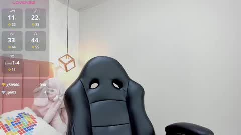 Snapshot of mayroberts chatting on 20, 1, 2025 MAY online show from 20, 1, 2025