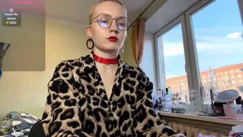 Snapshot of mayspagnolia chatting on 19, 3, 2026 olivia online show from 19, 3, 2026