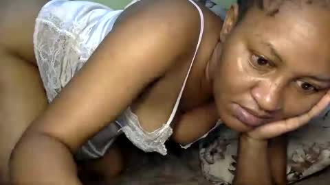 mayumi003 online show from 10, 11, 2025