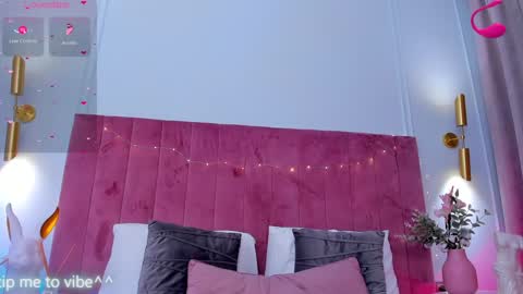 Snapshot of mayzzi chatting on 30, 1, 2025 MayaLevi online show from 30, 1, 2025