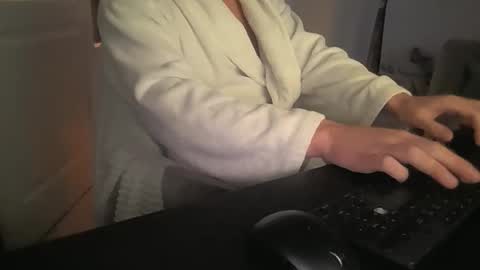 mbryni online show from 27, 11, 2025