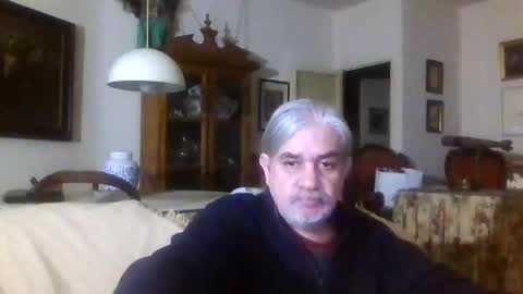 Manu online show from 1, 1, 2025