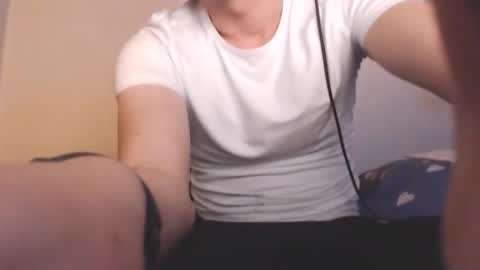 Snapshot of mcmike_es chatting on 7, 12, 2024 Mike online show from 7, 12, 2024