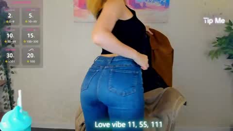 Snapshot of me1issa_bell chatting on 1, 5, 2026 Melissa online show from 1, 5, 2026