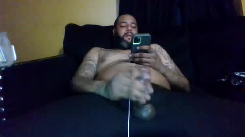 Snapshot of meandmycock88 chatting on 14, 1, 2025 meandmycock88 online show from 14, 1, 2025