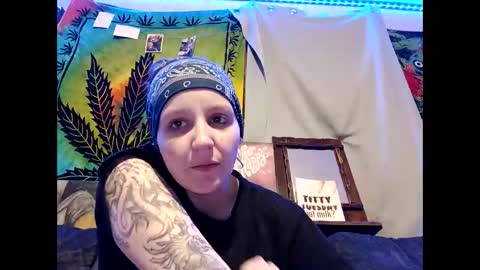 Snapshot of meateater7455 chatting on 15, 9, 2025 meateater7455 online show from 15, 9, 2025