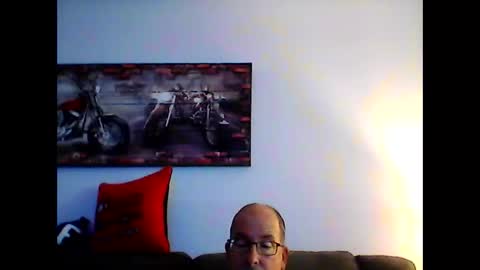 Snapshot of meathome3 chatting on 14, 11, 2025 me at home online show from 14, 11, 2025