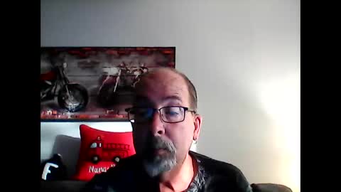 Snapshot of meathome3 chatting on 22, 11, 2025 me at home online show from 22, 11, 2025