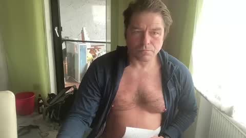 medeinoe online show from 24, 2, 2025