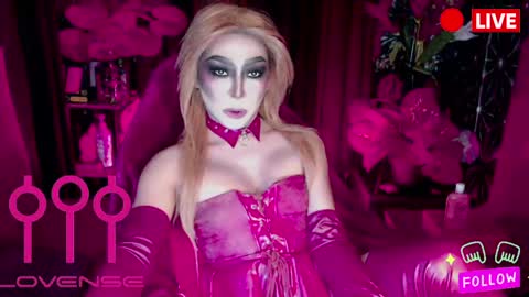 THE QUEEN ALPHA   Queen Medusa Prey online show from 4, 6, 2026