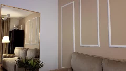 MedussaEyes online show from 7, 11, 2025