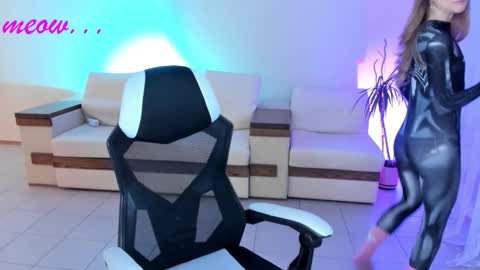 Sweet Meow nonude online show from 9, 10, 2025