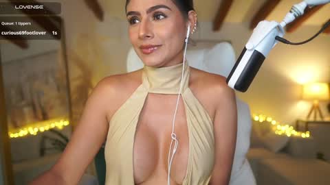 Snapshot of meegan1 chatting on 1, 2, 2025 Andrea online show from 1, 2, 2025