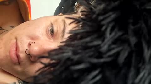 Megan and sophi online show from 12, 10, 2025