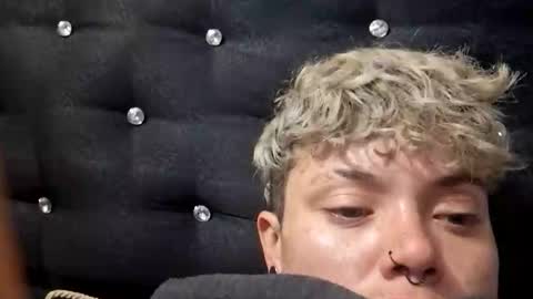 Megan and sophi online show from 16, 2, 2026