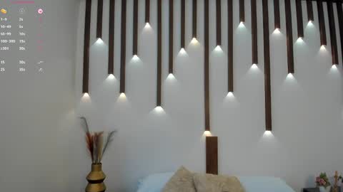 MEGAN COOPER online show from 17, 9, 2025