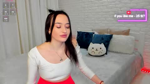 Megan Cuddly online show from 11, 11, 2025