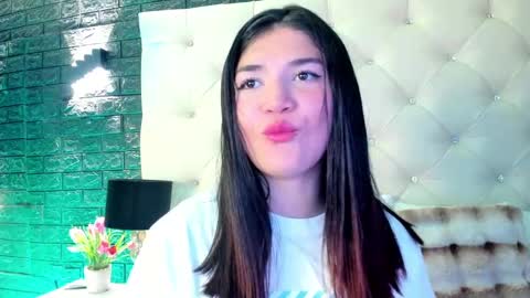     online show from 17, 1, 2025