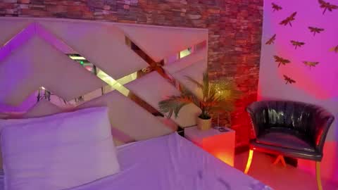     online show from 15, 1, 2026