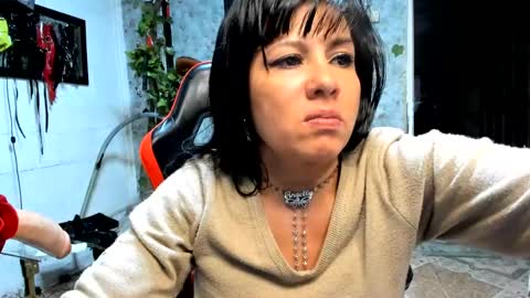 megan grace 20 online show from 17, 2, 2025