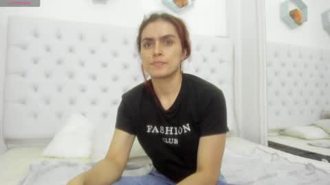 Snapshot of megan_hally chatting on 27, 4, 2026 Megan online show from 27, 4, 2026