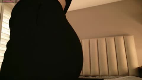     online show from 1, 10, 2025