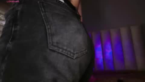     online show from 6, 1, 2026