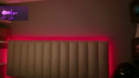 Snapshot of megan_moore__ chatting on 18, 7, 2026 online show from 18, 7, 2026
