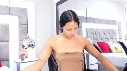 Snapshot of megan_siner chatting on 16, 11, 2025 Megan Siner online show from 16, 11, 2025