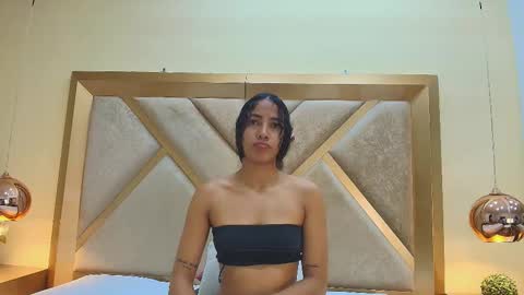 Snapshot of megan_siner chatting on 22, 11, 2025 Megan Siner online show from 22, 11, 2025