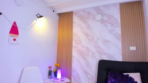 Megan online show from 25, 2, 2025