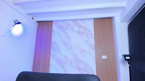 Megan online show from 4, 3, 2025