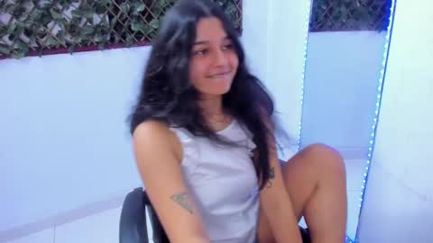 megan white 01  online show from 13, 2, 2025