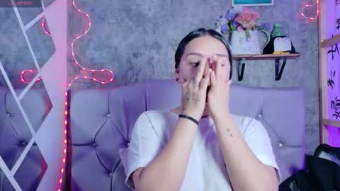 Snapshot of megan_xoxo1 chatting on 31, 10, 2025 Megan online show from 31, 10, 2025